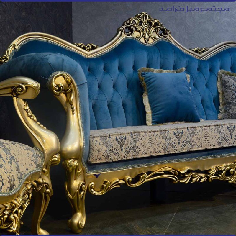 مبل سلطنتی مدل چراغان با جلومبلی و دو عسلی با رنگ آبی طلایی مبل سلطنتی